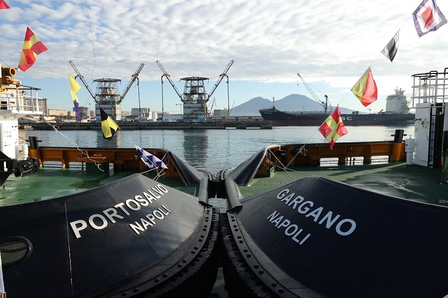 Sanmar inşası römorkörler Napoli’de törenle hizmete alındı