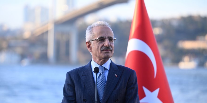Uraloğlu: Türkiye limanlarında 2025’te elleçlenen yük, 553,3 milyon tona ulaşarak rekor kırdı