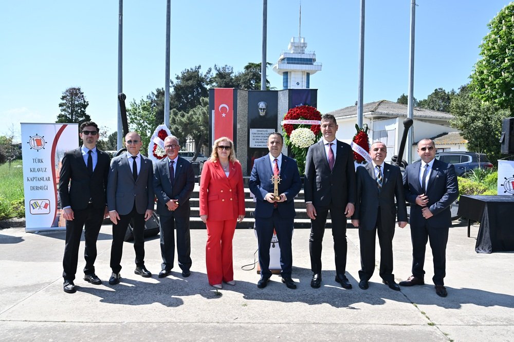 Kılavuz Kaptanlar Haftası Devam Ediyor