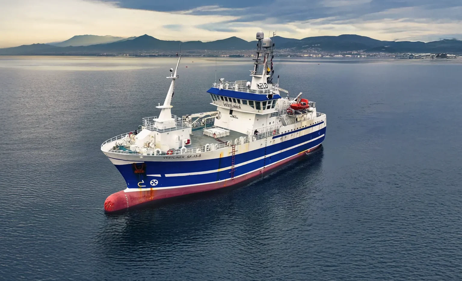 Vestliner Dönüşüm Projesinde Önemli Aşama Tamamlandı Norse Shipyard Gemiyi Suya İndirdi