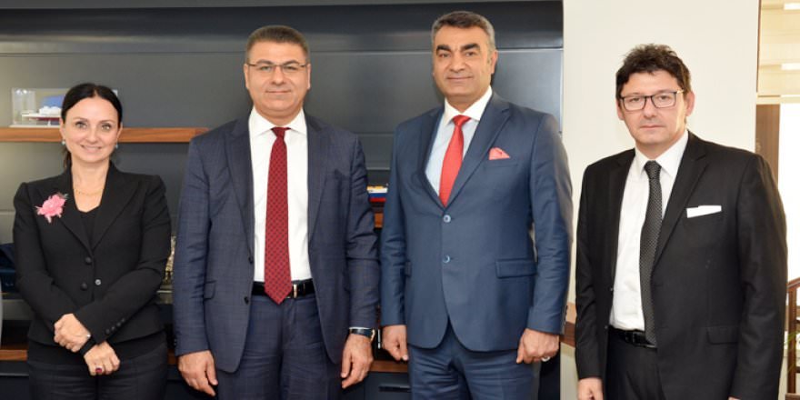 KOSDER’İN ULAŞTIRMA VE ALTYAPI BAKANLIĞI ZİYARETİ