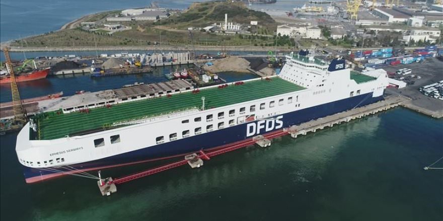 Mega Ro- Ro gemisi Türk bayrağı’yla sefere çıktı