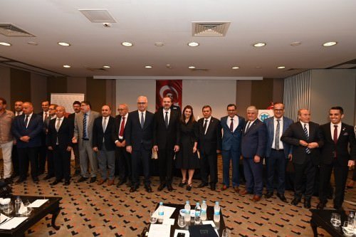 DENİZ İŞ KANUNU ÇALIŞTAYI DTO ve İDO ÖNCÜLÜĞÜNDE GERÇEKLEŞTİRİLDİ.